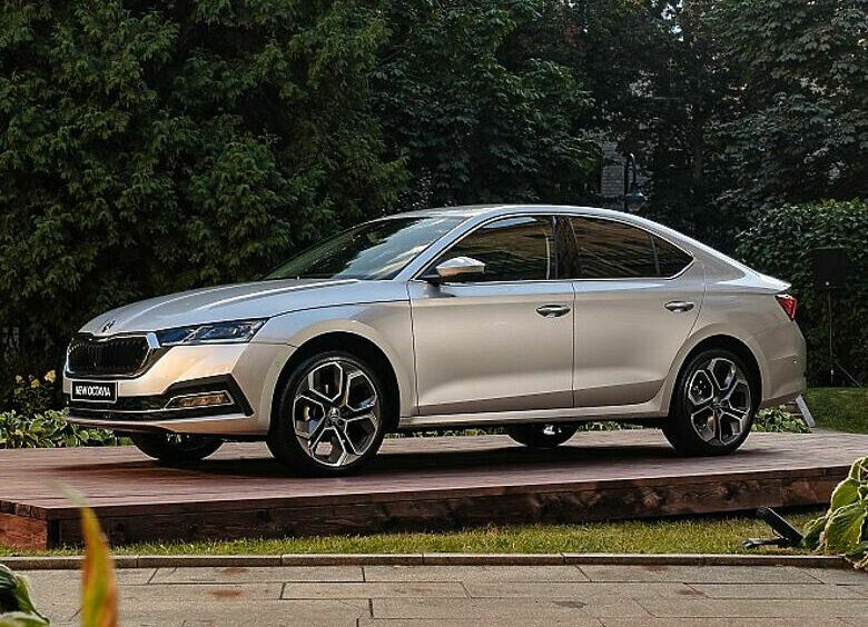 Изображение Названы цены на новую Skoda Octavia в России