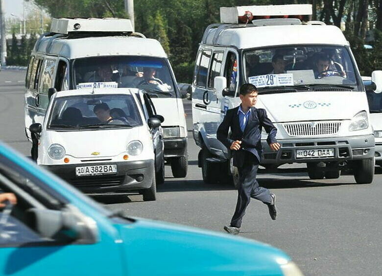 Изображение В Узбекистане будут платить пешеходам деньги за шаги