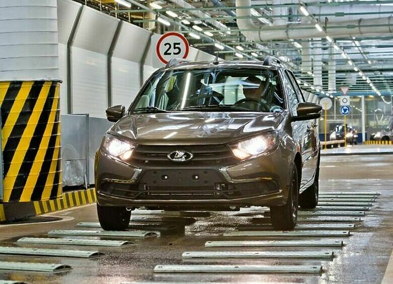 Изображение Покупать автомобили УАЗ, LADA, Ford и ГАЗ стало выгоднее в лизинг