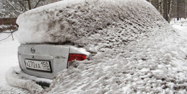 Почему зимой двигатель часто начинает дергаться, а обороты «плавать»