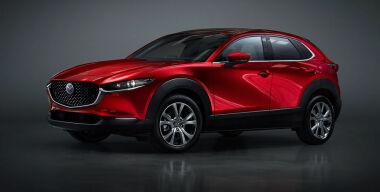 Mazda раскрыла стоимость кроссовера CX-30 для России