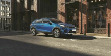 Объявлены рублевые цены на KIA Rio X