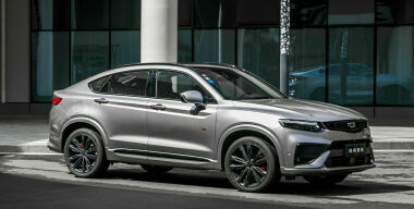 Geely открывает в России продажи нового премиального кроссовера Tugella