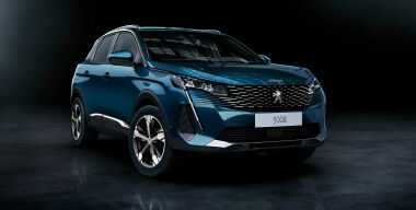 Peugeot назвала цены на два новых кроссовера в России