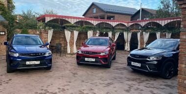 В России стартуют продажи нового премиального кроссовера Geely Tugella