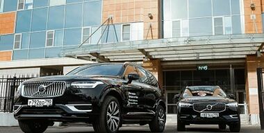 Volvo решила бесплатно возить новорожденных россиян