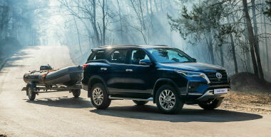 В России стартовали продажи внедорожника Toyota Fortuner с новым дизелем