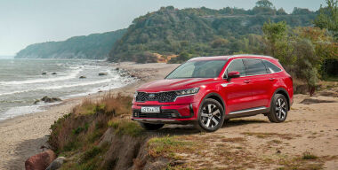 Начались российские продажи нового KIA Sorento