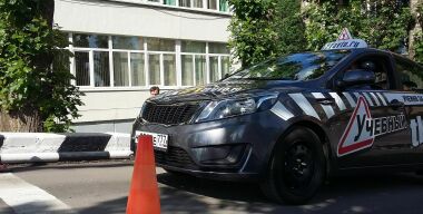 С 16 лет водить легковушку в России никто не разрешил