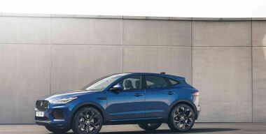 Jaguar E-Pace пережил первый рестайлинг