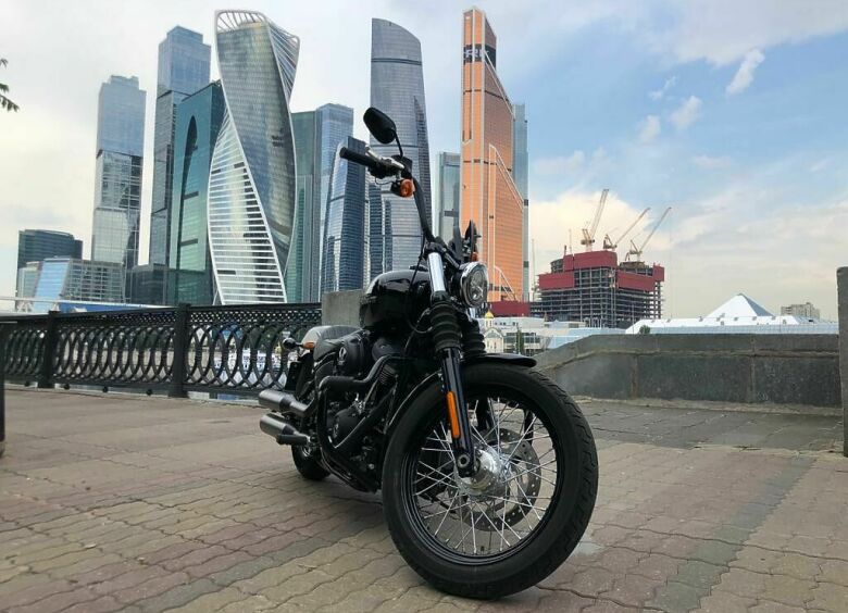 Изображение Выдыхай, бобер: тест-райд Harley-Davidson Street Bob