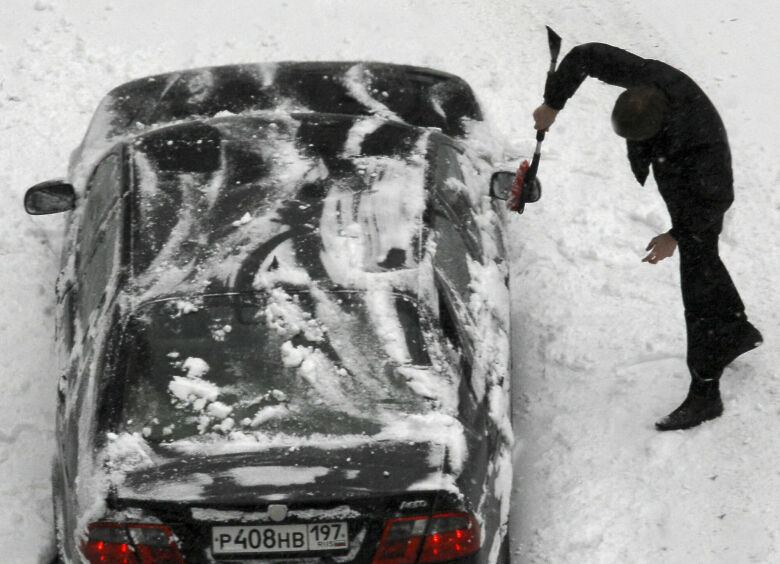 Изображение Как крем, носок, бумага и кошачий наполнитель избавят от проблем, связанных с холодным пуском авто