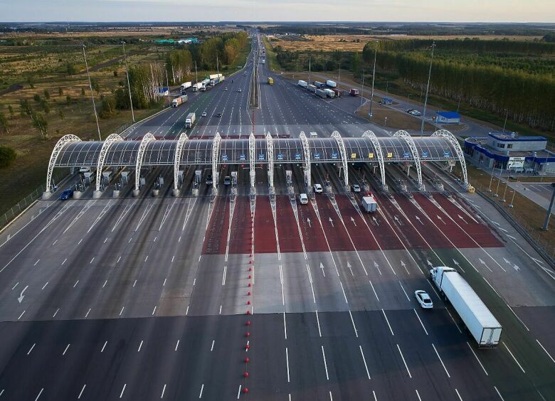 Изображение Власти решили брать плату за проезд любых машин по всем дорогам России