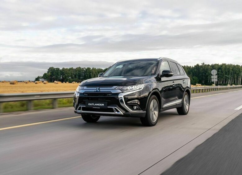 Изображение Объявлена дата российских продаж обновленного Mitsubishi Outlander