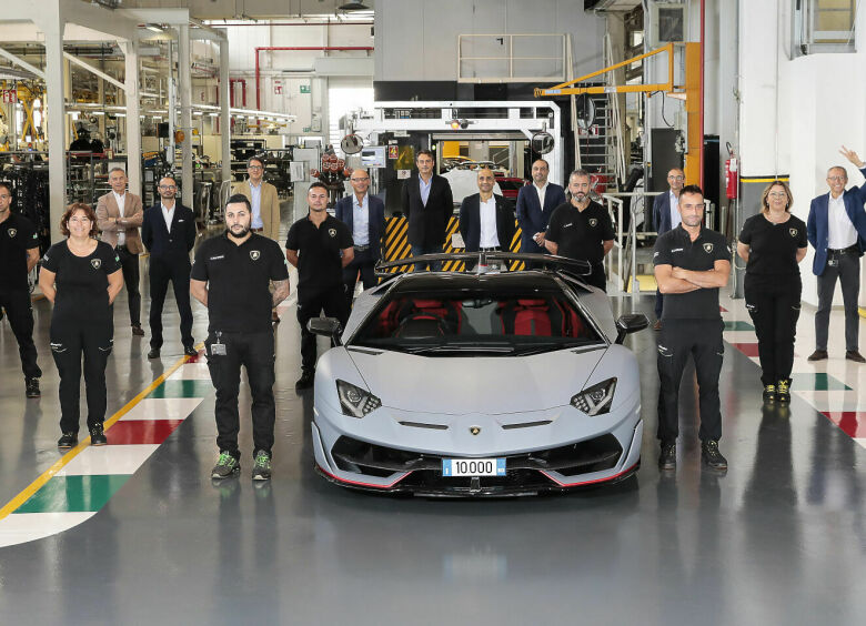 Изображение Lamborghini похвасталась юбилейным Aventador