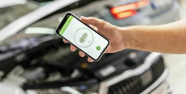 Skoda научилась определять неисправности в авто через смартфон