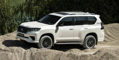 В России начались продажи нового Toyota Land Cruiser Prado