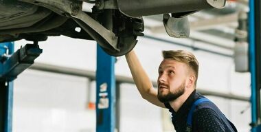 Как самостоятельно восстановить номер на раме или кузове автомобиля