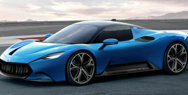 Открыт прием заказов на новейший спорткар Maserati MC20
