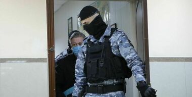 Российские водители массово вступились за Ефремова, получившего 8 лет тюрьмы