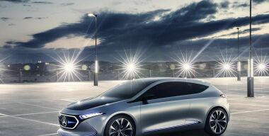 Mercedes-Benz откладывает премьеру нового кроссовера