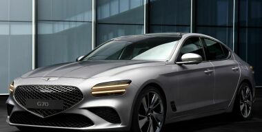 Названа дата выхода на рынок обновленного Genesis G70