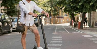 МВД напомнило, что владельцем самокатов нужны водительские права