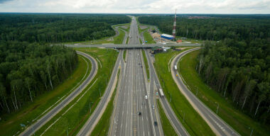 Россиянам пообещали много новых и хороших дорог, но через 15 лет