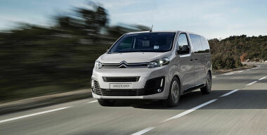 Peugeot Traveller и Citroёn SpaceTourer получили новые комплектации