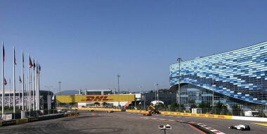 «Формула-1» проехалась в России по масочному режиму