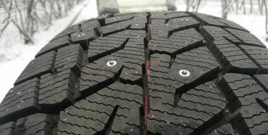 Три сомнительных способа сэкономить на зимней резине