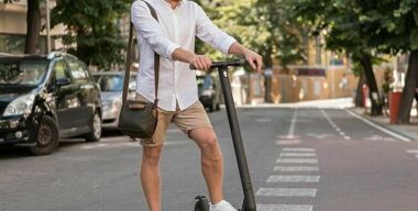 Власти намерены лишать «прав» за пьяную езду на самокате и роликах