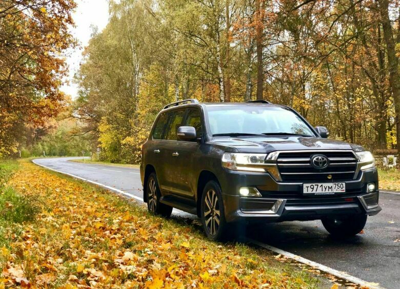 Изображение Toyota Land Cruiser и а-ля премиальный Alphard угнать больше не получится