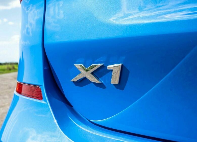 Изображение В Сети появились первые изображения нового BMW X1