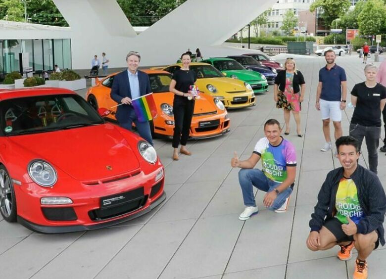 Изображение Сомнительная толерантность: Porsche заставила своих сотрудников присоединиться к геям