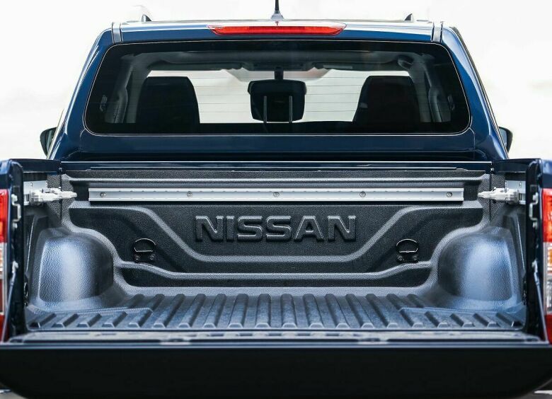 Изображение Новый Nissan Navara: пикап впервые заметили во время дорожных тестов