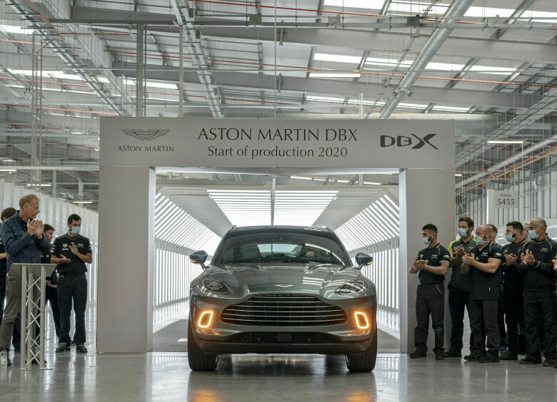Изображение Кроссовер Aston Martin DBX поступил в продажу