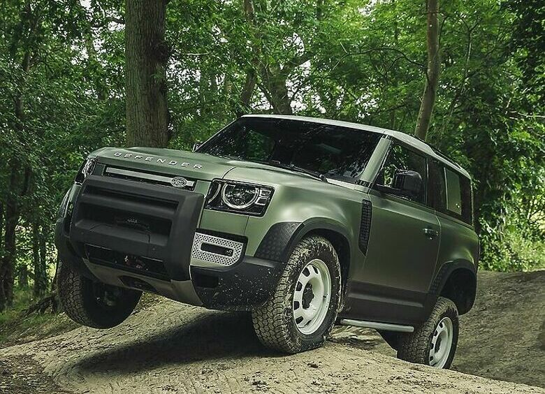 Изображение В России открылся стол заказов на новый Land Rover Defender
