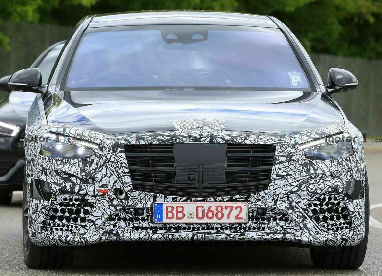 Изображение Новый Mercedes-Benz S-класса готов к дебюту