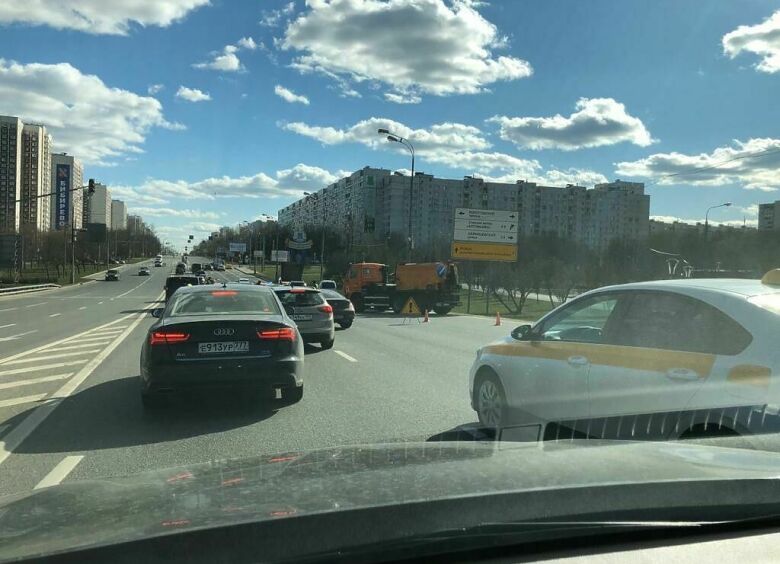 Изображение ГИБДД начала фильтрацию водителей, желающих въехать в Москву