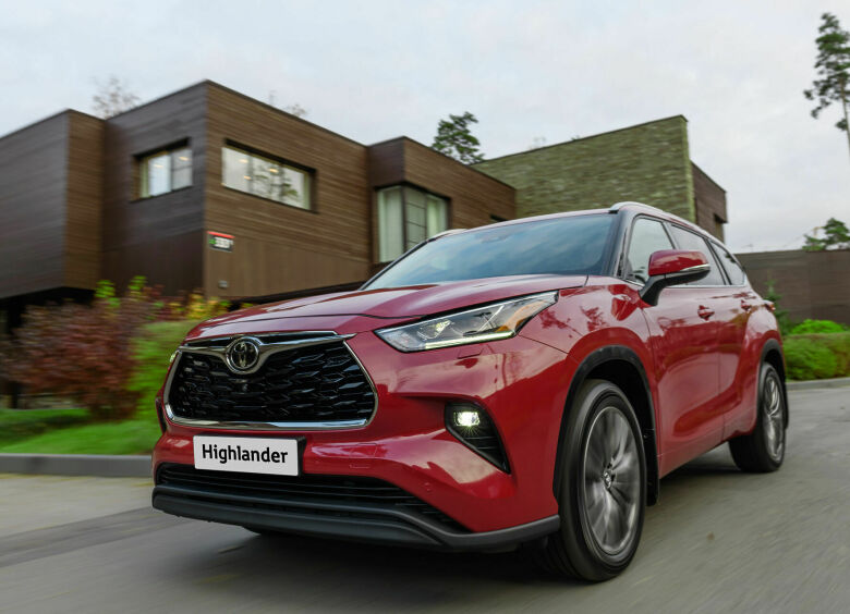 Изображение Почему новый Toyota Highlander, приезжающий в Россию летом 2020 года, не ждет бешеный успех