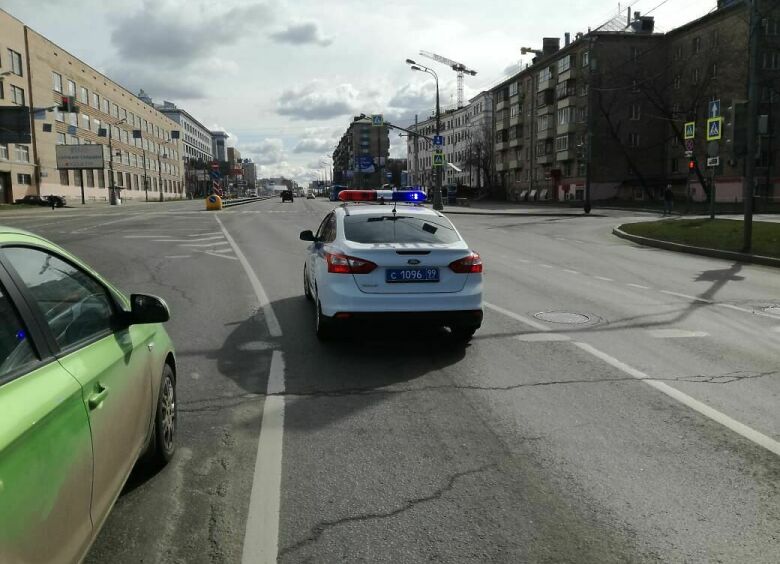 Изображение Дептранс Москвы, манипулируя статистикой, заталкивает водителей в метро, повышая вероятность заражений