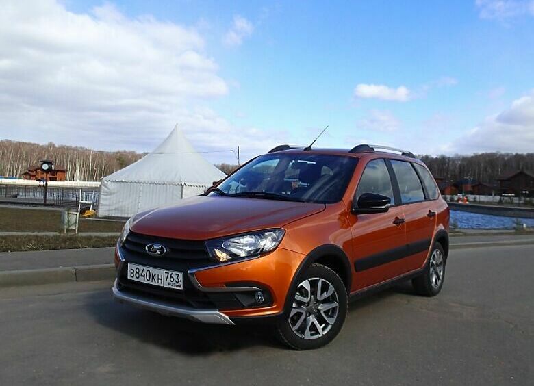 Изображение Тест-драйв LADA Granta Cross: выбираем бюджетную альтернативу общественному транспорту