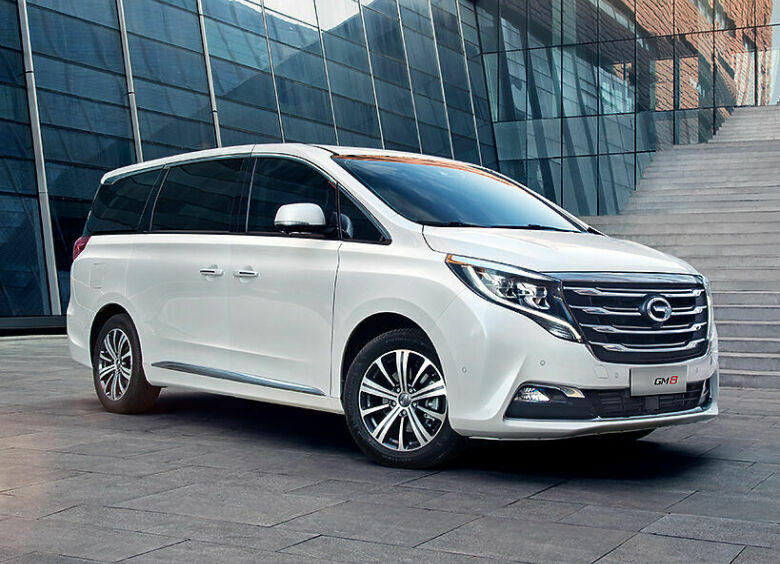 Изображение Китайцы привезли в Россию «убийцу» Toyota Alphard