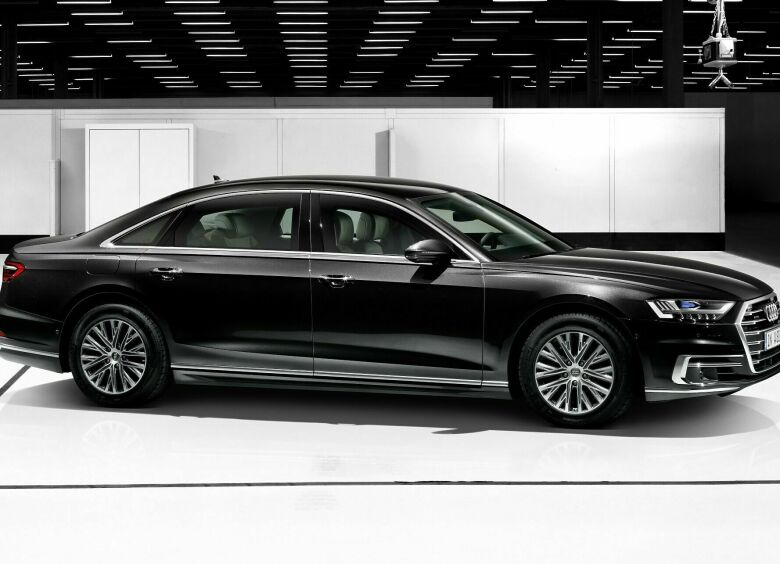 Изображение Немцы начали продавать в России бронированный Audi A8 L