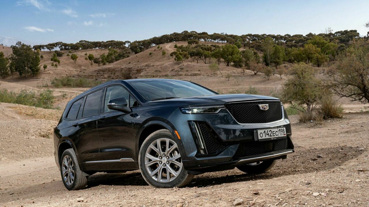 Новый кроссовер Кадиллак XT 4