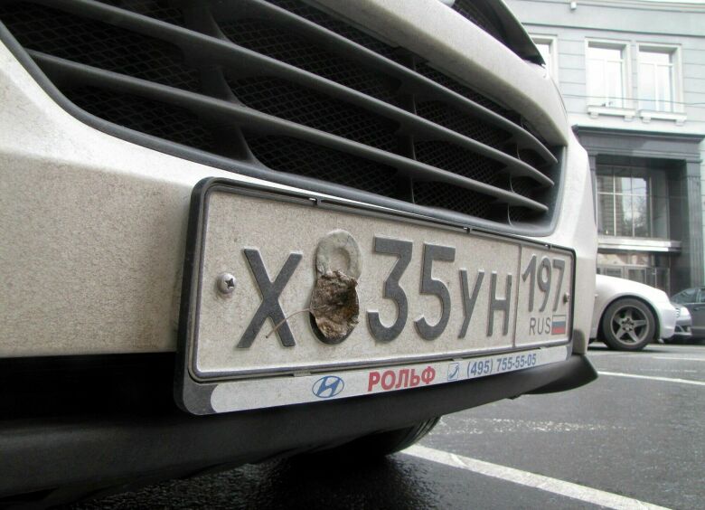 Изображение Замглавы АМПП рассказал, как можно сделать номерной знак своей машины нечитаемым