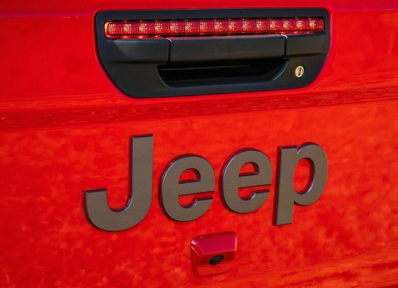 Изображение Jeep привезет в Россию три новых внедорожника