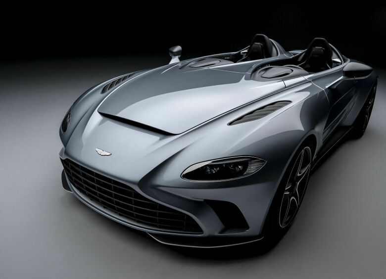 Изображение Миллион долларов: дебютировал суперкар Aston Martin без остекления и крыши