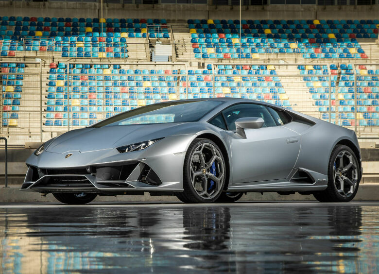 Изображение Новым Lamborghini Huracan Evo можно управлять голосом